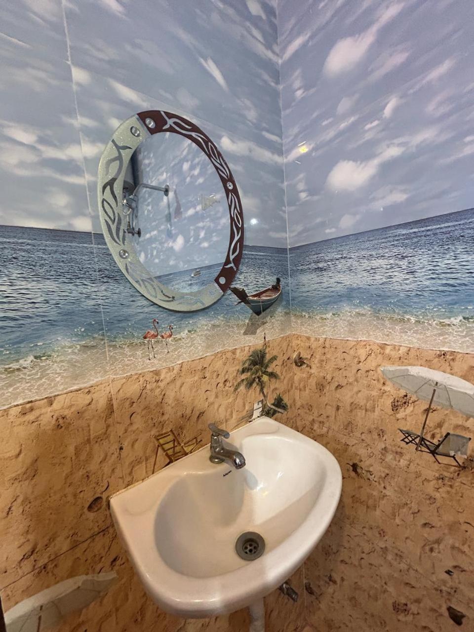 The Ocean Edge Hotel Puduccseri Kültér fotó