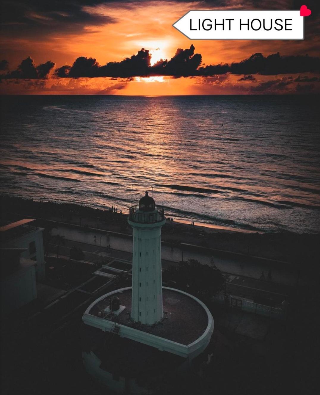 The Ocean Edge Hotel Puduccseri Kültér fotó